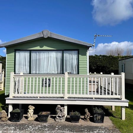 6 Berth Pet Friendly Caravan On Sandy Glade Berrow エクステリア 写真